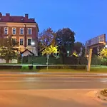 R&r Cracow Lägenhet *