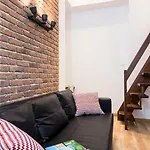 R&r Cracow Lägenhet *