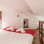 R&r Cracow